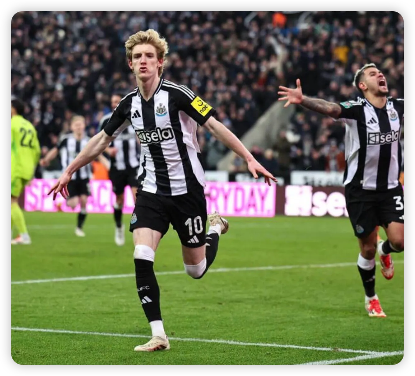 Goalkeeping Heroics Steal the Show at St James' Park