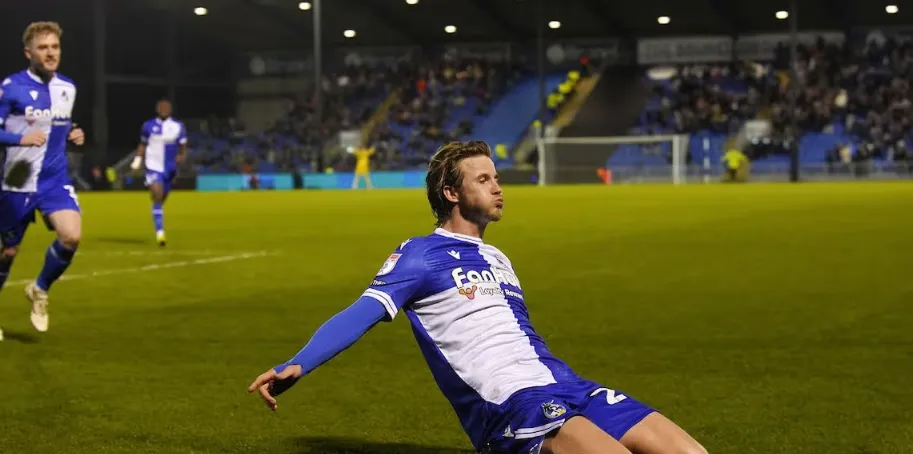 The Nik Tsanev Show in Goal